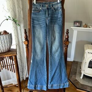 Judy Blue Women's Flare Jeans - Blue